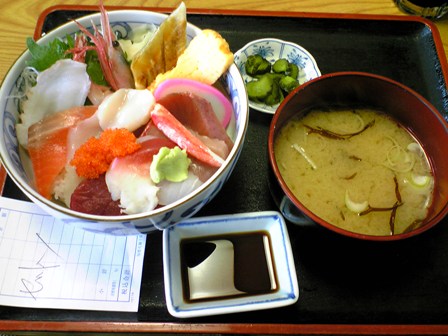 仙台　寿司吉　海鮮丼