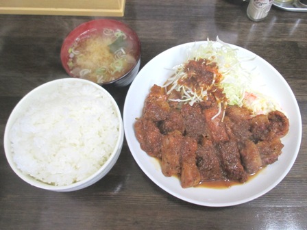 仙台　ホームラン食堂　特製豚焼定食