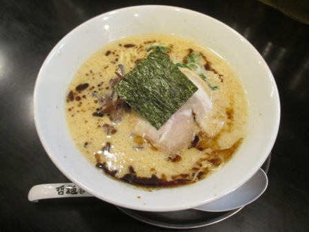 仙台　哲麺　豚骨醤油ラーメン