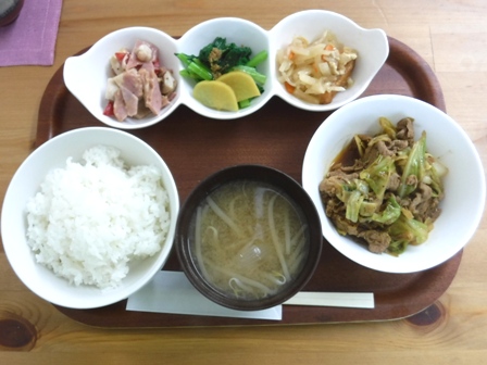 仙台　ＫＡＺＵキッチン　回鍋肉定食大盛り