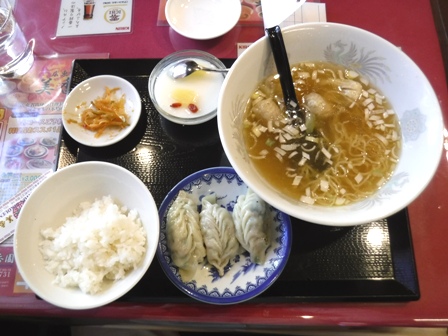 仙台　美香園　ワンタン麺定食