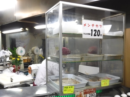 仙台　マルキ精肉店　ショーケース
