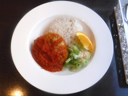 仙台　ＥＡＲＬＹ　ＢＩＲＤ　チキンと野菜のハンバーグ