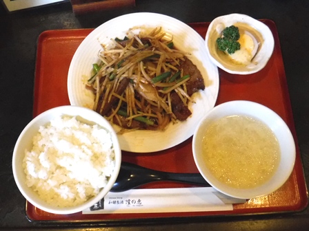 仙台　隆の恵　ニラレバ辛味炒め定食