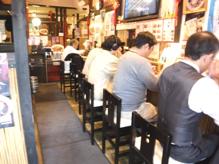 仙台　鴻運楼　店内