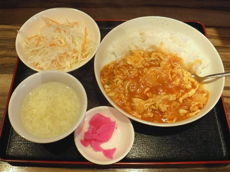 仙台　鴻運楼　玉子とエビのチリ