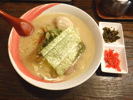 仙台　天ぱり　久留米ラーメンサービス盛り