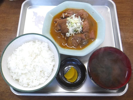 仙台　食肉市場真乃屋　ホルモン定食