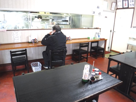 仙台　三冠王　店内