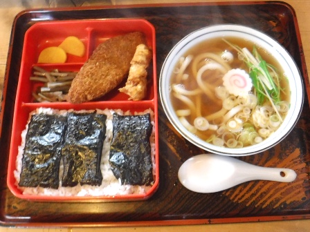 仙台　盛籠庵　のり弁当半うどん