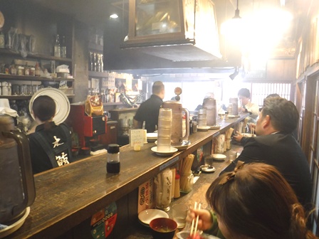 仙台　ぼんてん酒場　店内