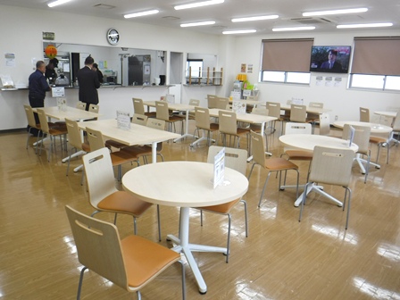 山形　はな花　店内